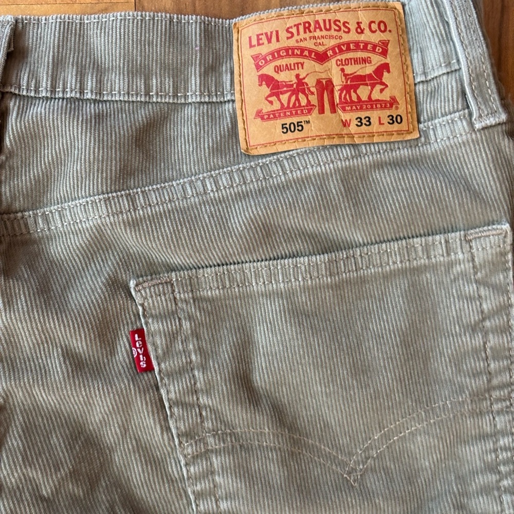 Levi's 505 Tan Corduroy Pants